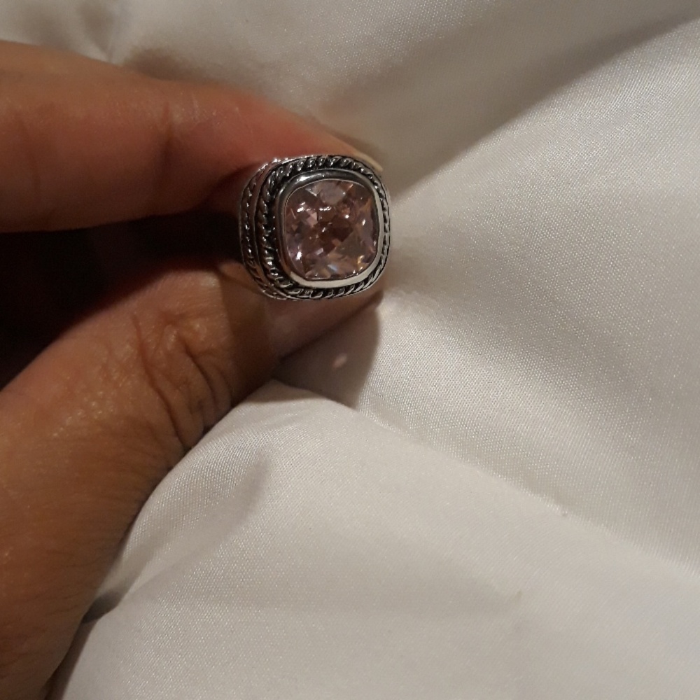 Pink ice, white gold